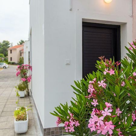 Studio Apartman Mija 1 Malinska Kültér fotó